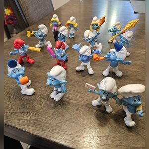 Collection Of Smurfs Figurine Set - 15 Pieces. Vintage McDonald's Happy Meal